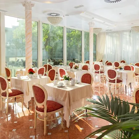 Gallia Palace 4*