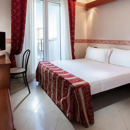 Gallia Palace Hotel 4*