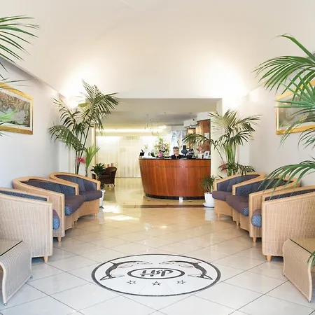 St Pierre Hotel 3*