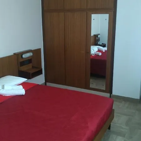 Luca Hotel