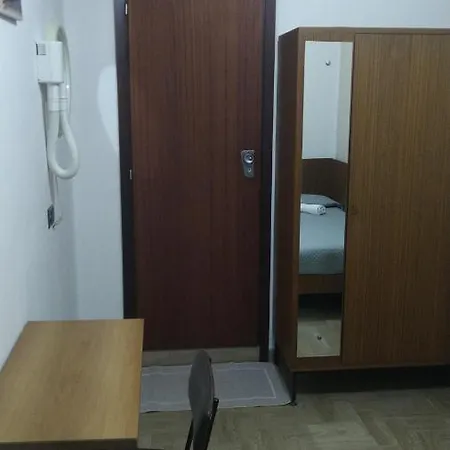 Hotel Luca *