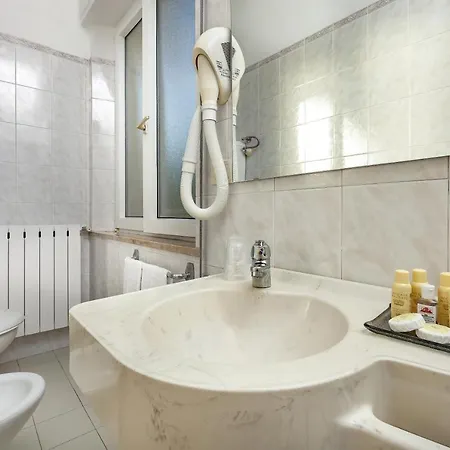 Ariminum Otel 4*
