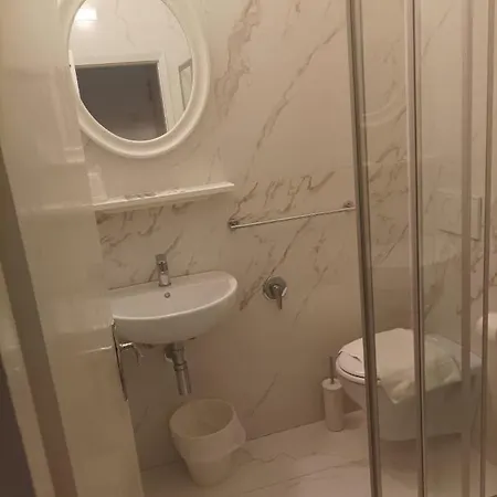 Otel Amica