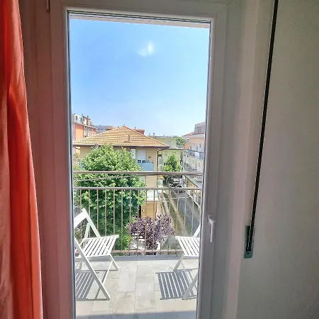 Marè Aparthotel 3*