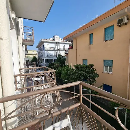 Marè Aparthotel 3*