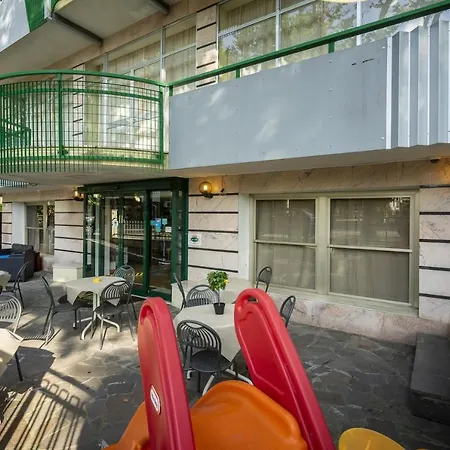 Hotel Mamy