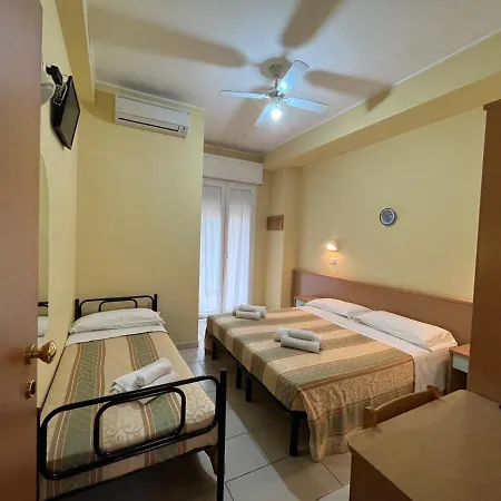 Hotel Valparaiso Rimini