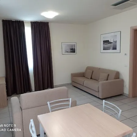Belmare Aparthotel