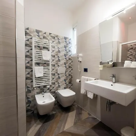 Hotel Color 3*