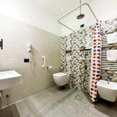Color Hotel 3*