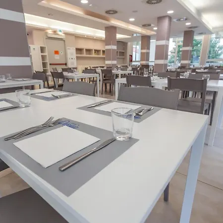 Hotel Oceanic 3*