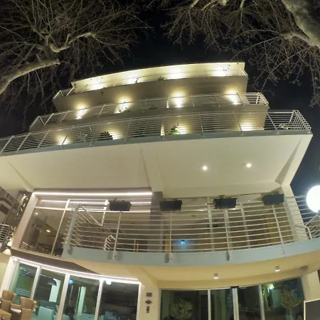 فندق مبيت وإفطار Half Moon Airport Restaurant ريميني