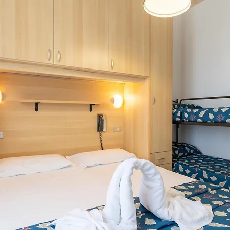 Milanese 3* Rimini