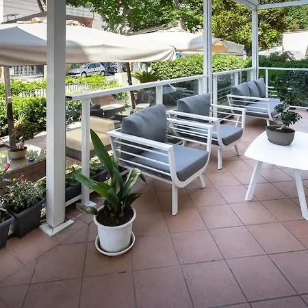 Vela D'oro Hotel