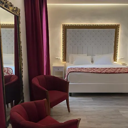 Lido Hotel 3*
