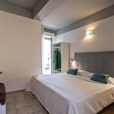 Hotel Noah