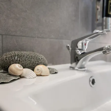 Hotel Noah 3*