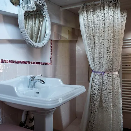 Bed & Breakfast Zelmira 3*