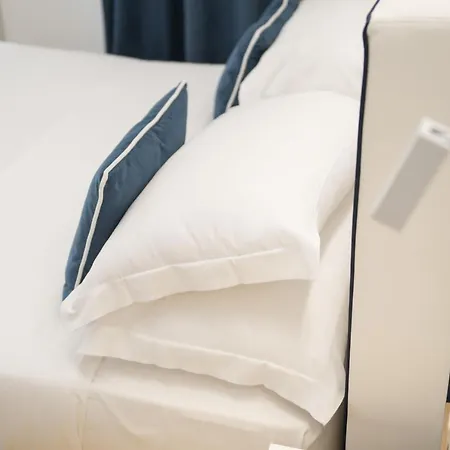 Hotel One Design