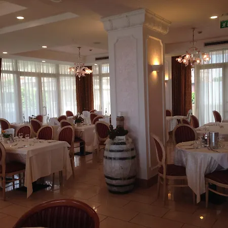 Hotel Imperial - Dada Rimini