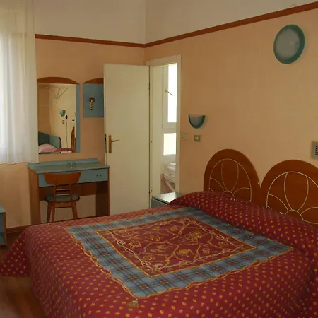 Britannia Marina Centro 3*