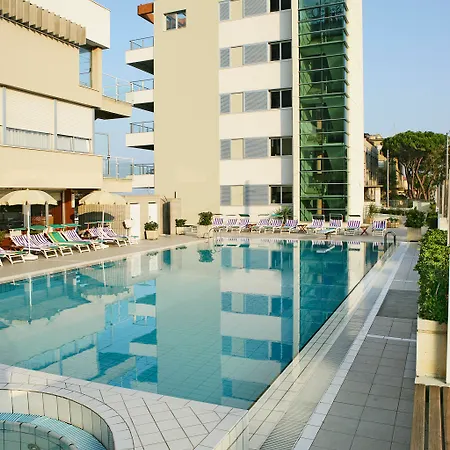 فندق Ascot &