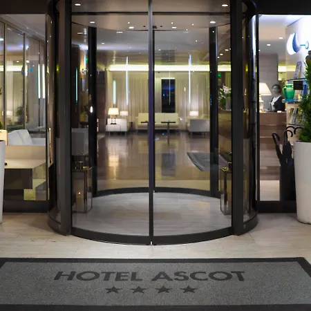 Ascot & 4* ريميني