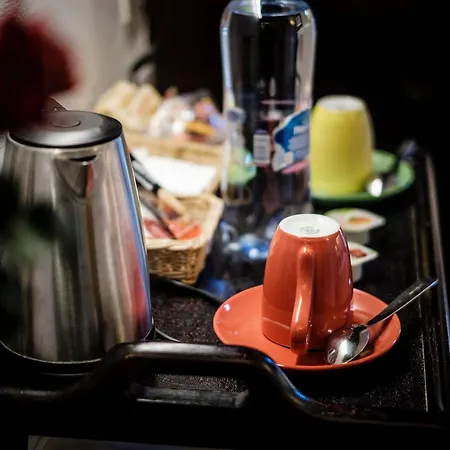 Lalla Hotel 3*