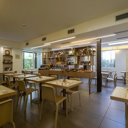 Lalla Hotel