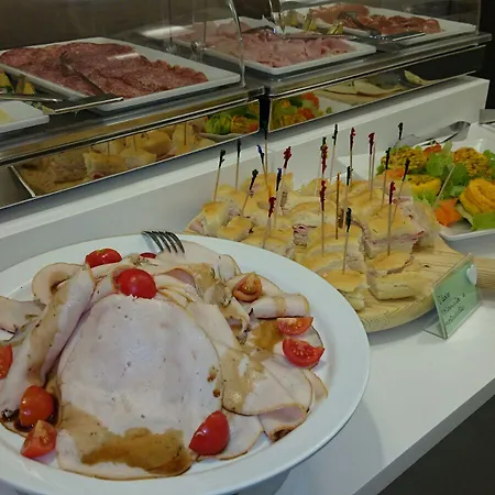 Accademia Hotel