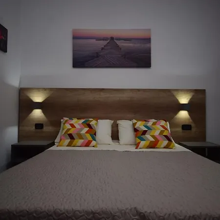 Crisvan Hotel
