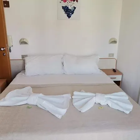Hotel Alex