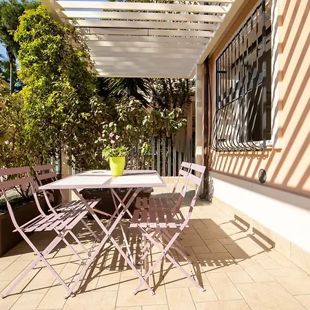 Apartment Bilocale Con Giardino A 200mt Dal Mare - Homeunity Rimini