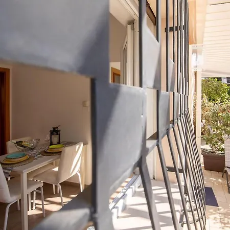 Bilocale Con Giardino A 200mt Dal Mare - Homeunity Apartment Rimini