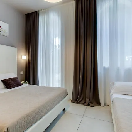 Hotel Augustea 3*