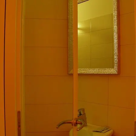 Miriam Hotel 3*