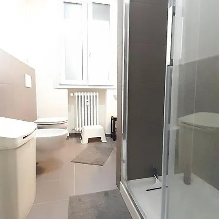 Books Apartament Apartment