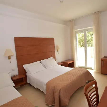 Del Parco Hotel 3*