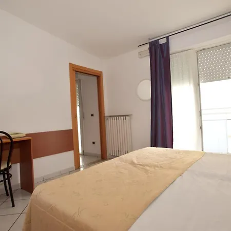فندق Del Parco ريميني