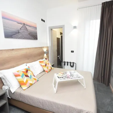 Crisvan Hotel
