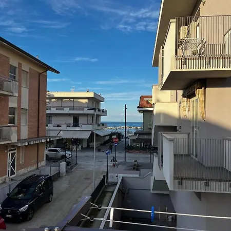 Casa Vacanze Dalla Lory Apartment *