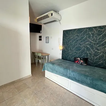 Aparthotel Frontemare