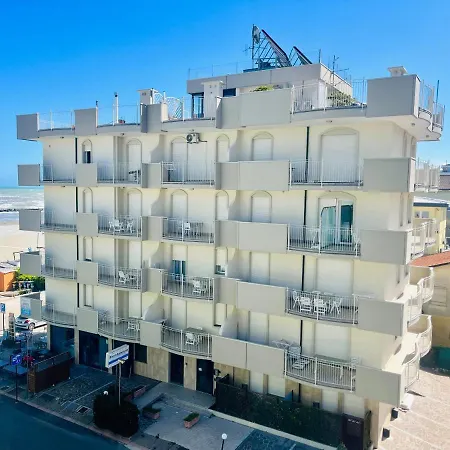 Frontemare Lägenhetshotell Rimini