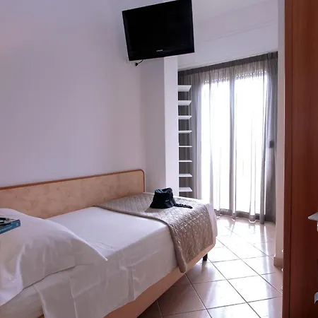 Holland 3* Rimini