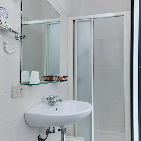 Merope Hotel 3*