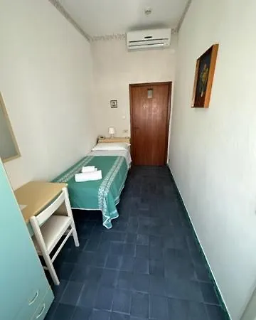 Vera Hotel