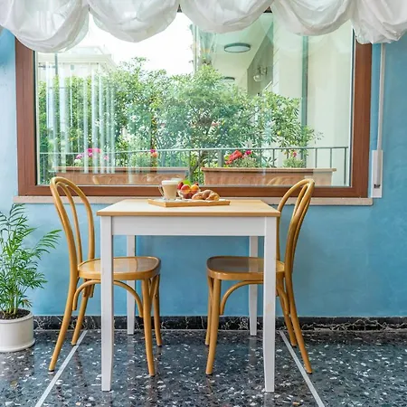 Greta Hotel