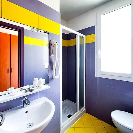 Hotel Morfeo - Young People (adults Only) 3*