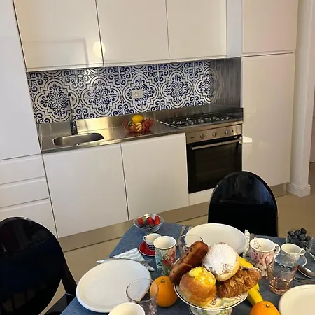 Residenza Galliana Splendido Per 3 Persone A Due Passi Dal Mare, Dal Ponte Di Tiberio E Nel Pieno Centro Storico Di - Ig Residenza Galliana Rimini