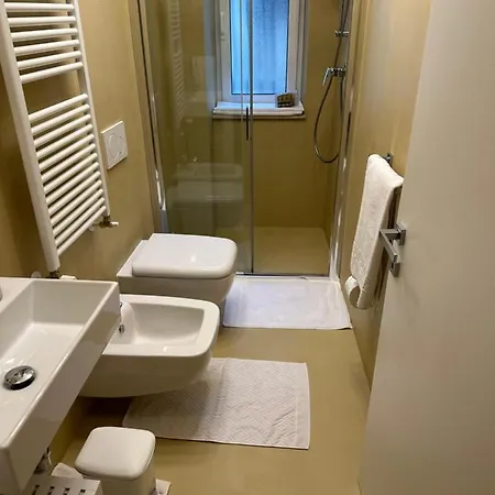 Residenza Galliana Splendido Per 3 Persone A Due Passi Dal Mare, Dal Ponte Di Tiberio E Nel Pieno Centro Storico Di - Ig Residenza Galliana *